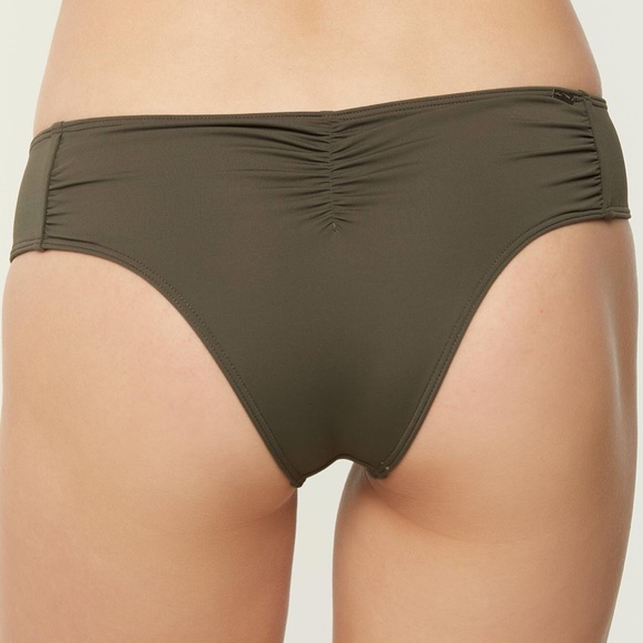 O’Neill Green Bikini - Picture 7 of 8